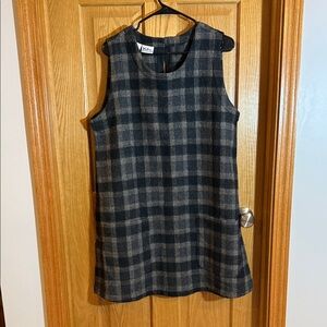 Kiko Black and Gray Patterned Garment